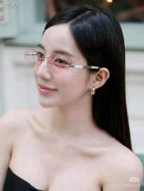 Picture of Gucci Sunglasses _SKUfw79338162fw